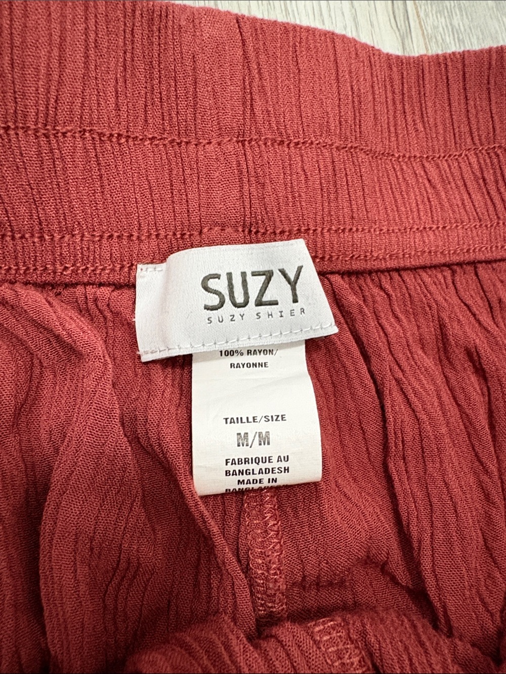 Suzy Shier - Midi Skirt -  Size Medium - Picture 3 of 5